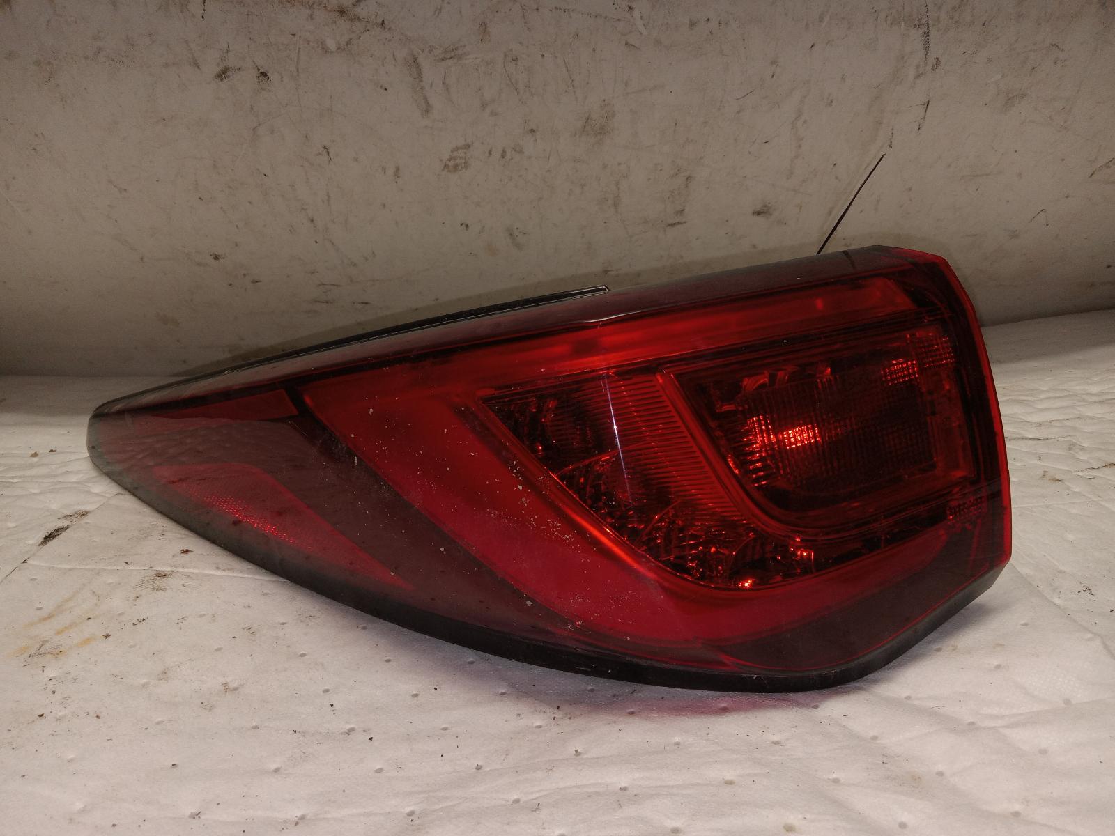Taillight Assembly for Infiniti vehicles