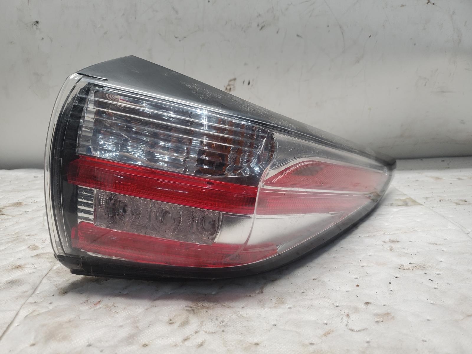 Taillight Assembly for Nissan vehicles