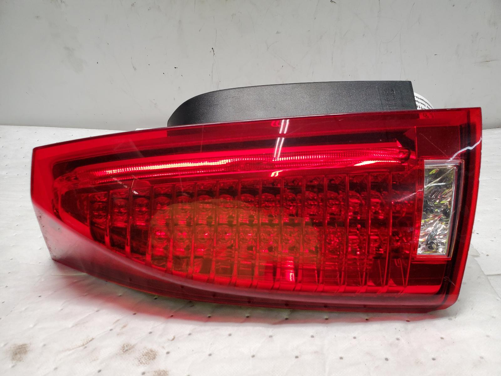 Taillight Assembly for Cadillac vehicles