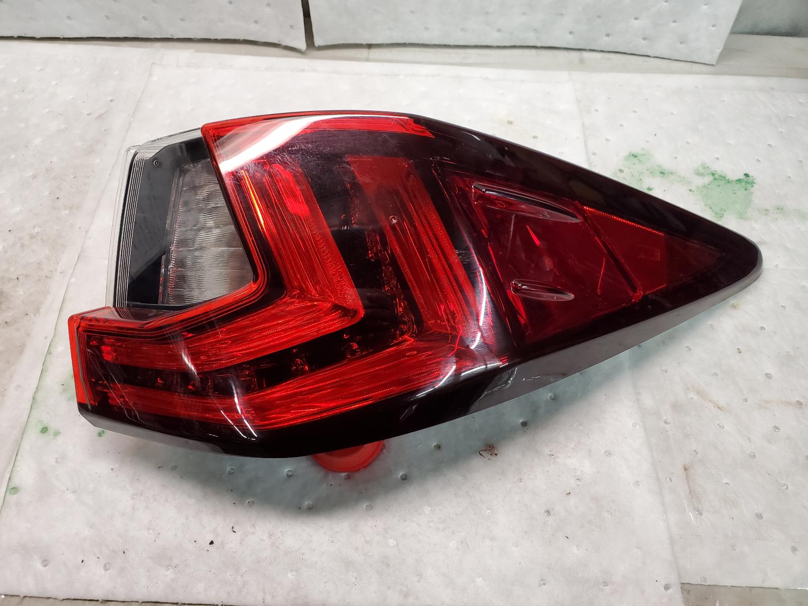 Taillight Assembly for Lexus vehicles