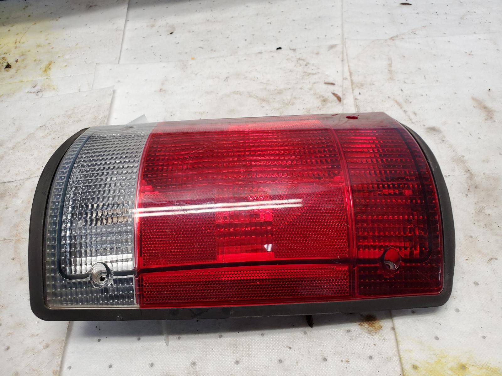 Taillight Assembly for Ford vehicles