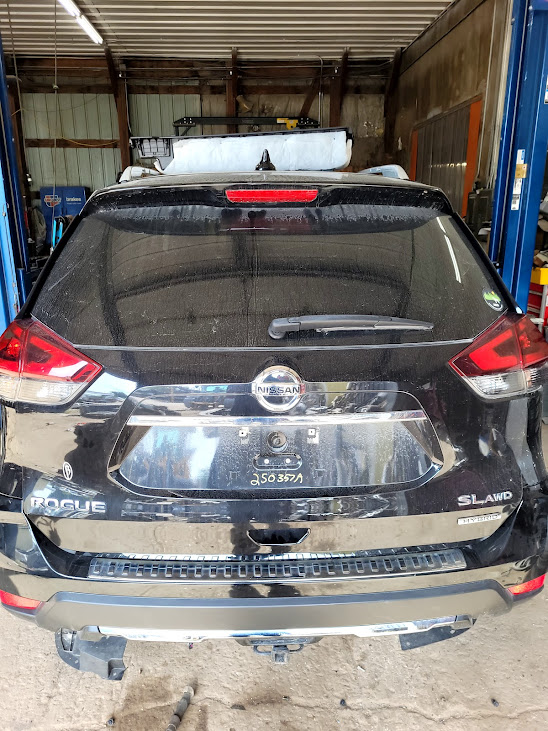 Decklid Tailgate for Nissan vehicles