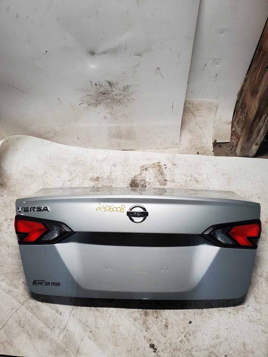 Decklid Tailgate for Nissan vehicles