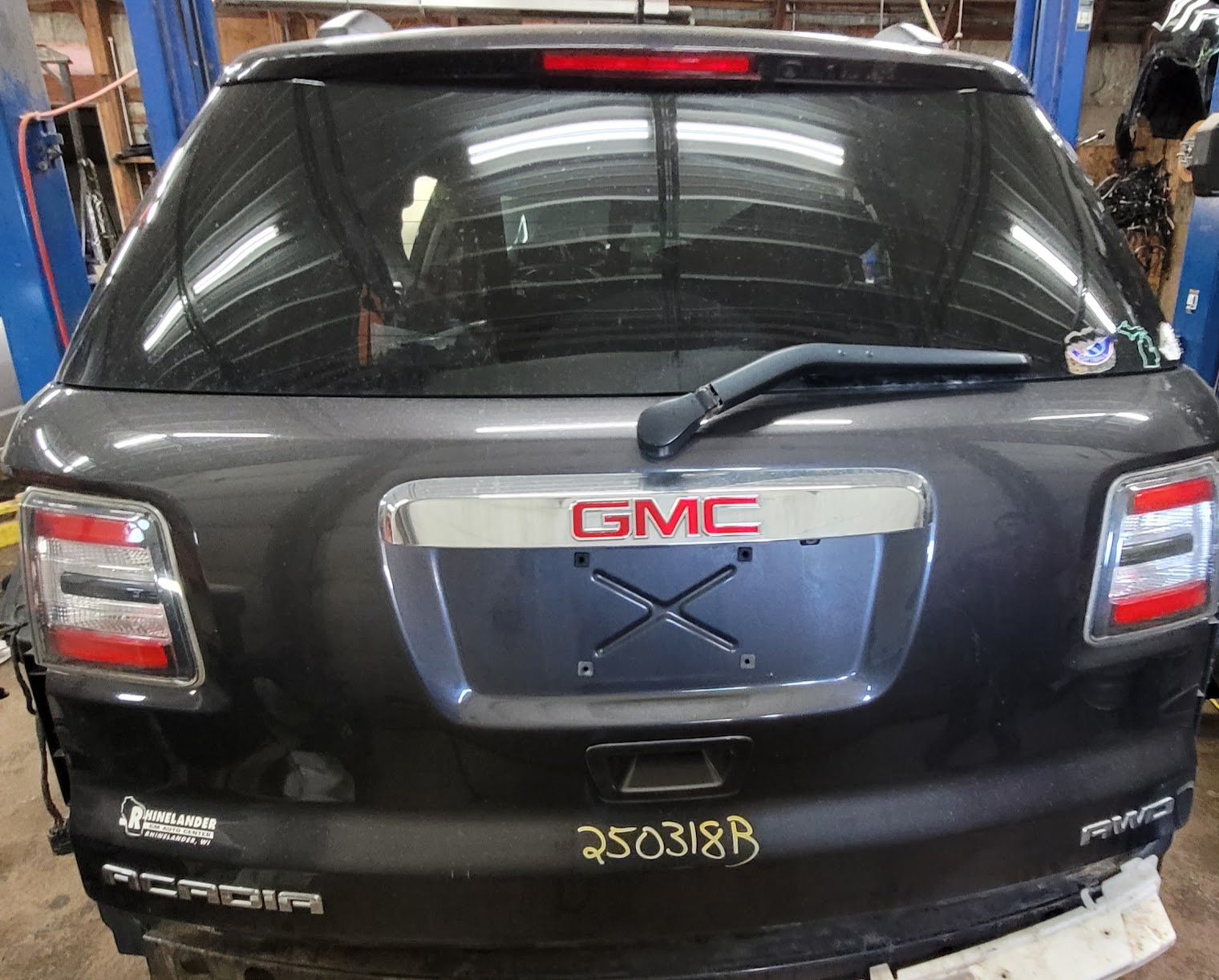 Decklid Tailgate for GMC vehicles