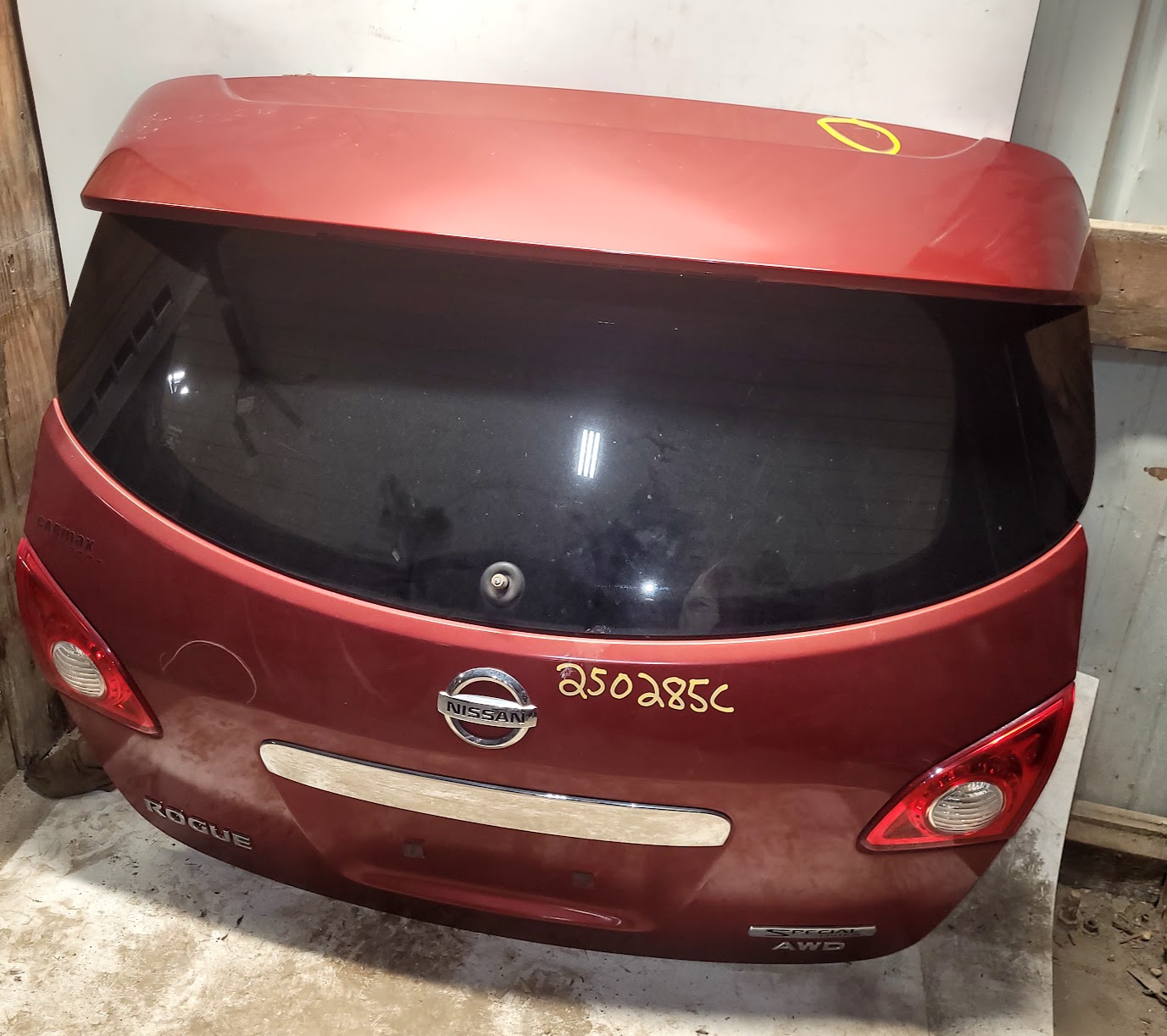 Decklid Tailgate for Nissan vehicles