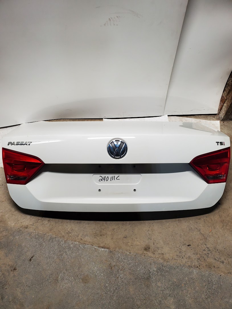 Decklid Tailgate for Volkswagen vehicles