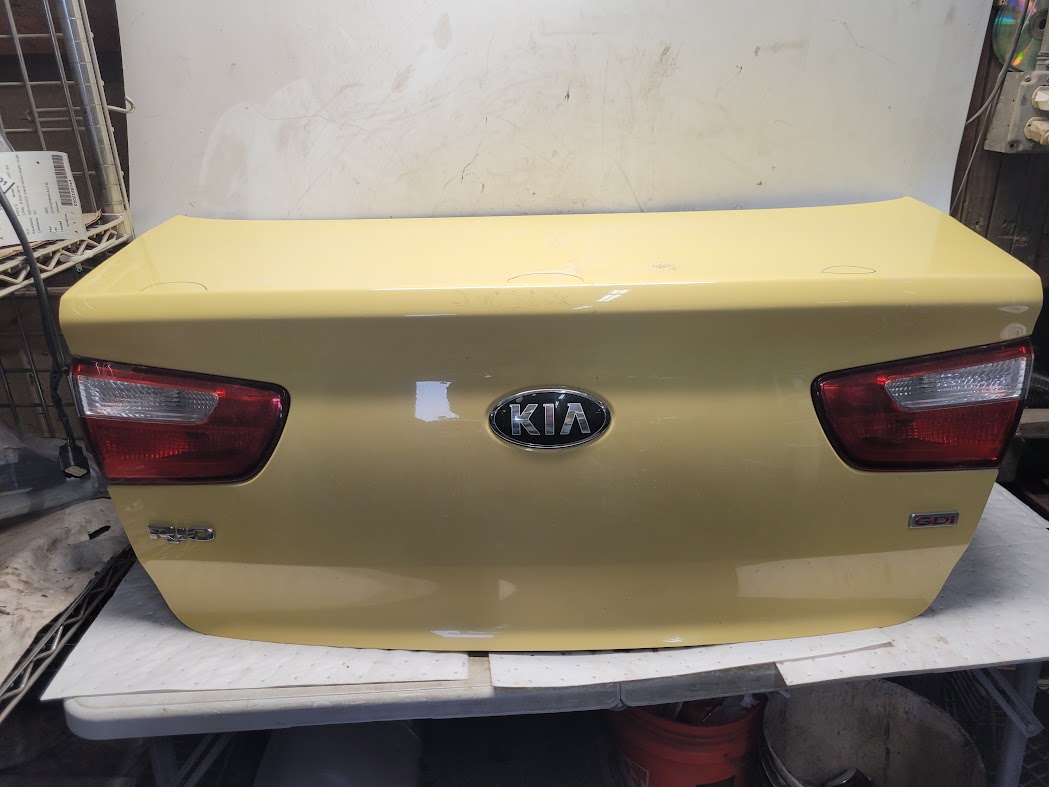 Decklid Tailgate for Kia vehicles