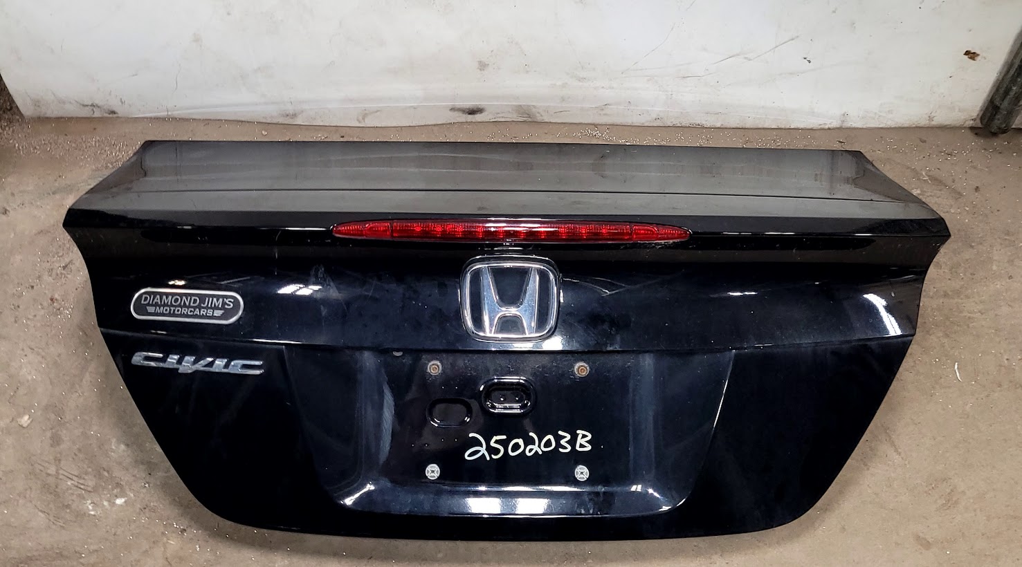 Decklid Tailgate for Honda vehicles