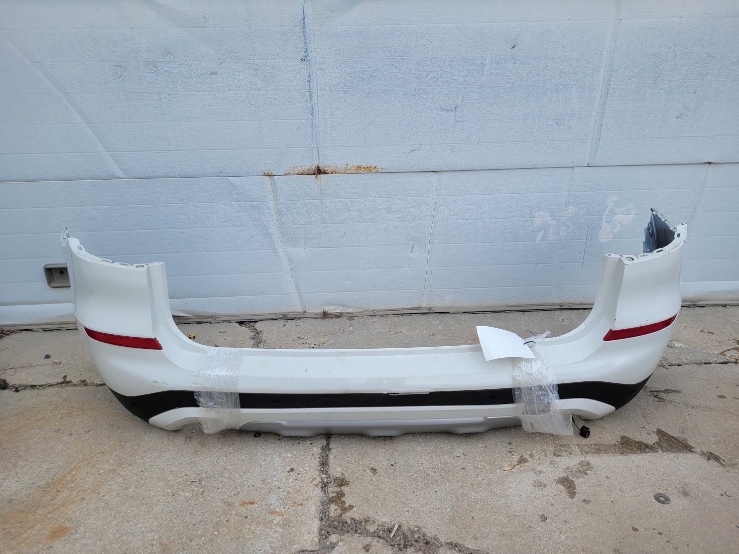 Rear Bumper Assembly for Bmw vehicles