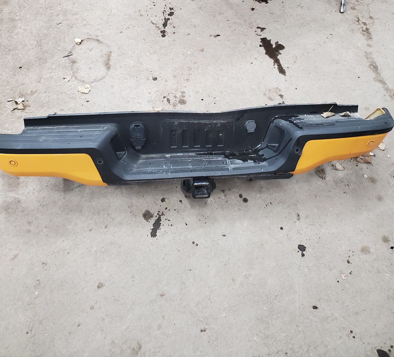 Rear Bumper Assembly for Ford vehicles