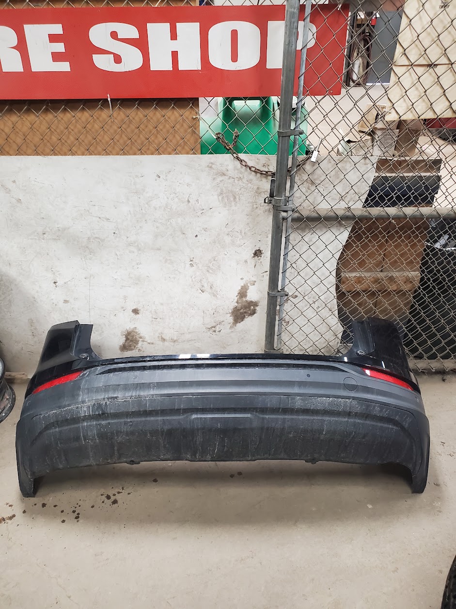 Rear Bumper Assembly for GMC vehicles