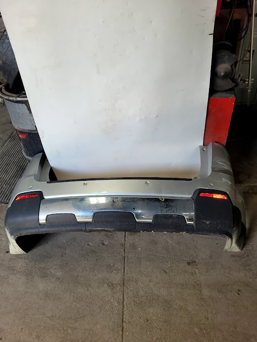 Rear Bumper Assembly for GMC vehicles