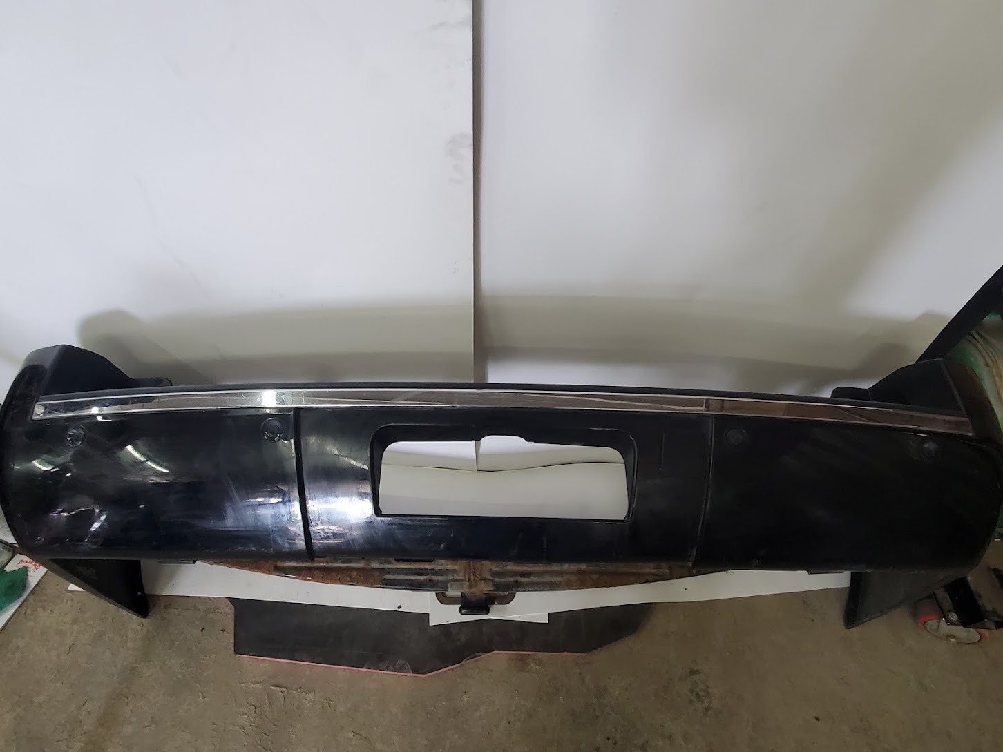 Rear Bumper Assembly for Cadillac, GMC and Chevrolet vehicles