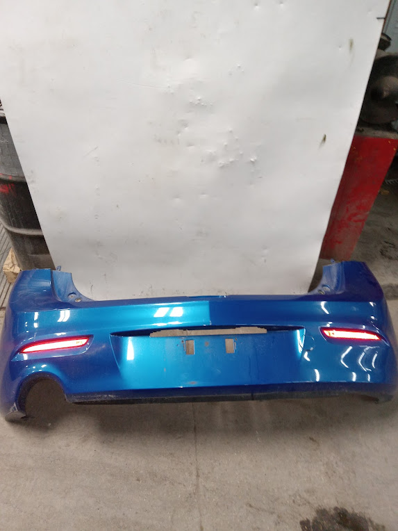 Rear Bumper Assembly for Mazda vehicles