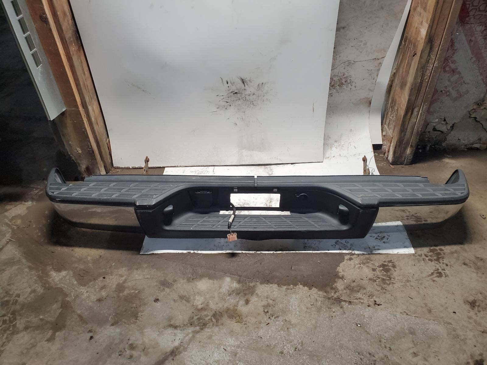 Rear Bumper Assembly for GMC and Chevrolet vehicles