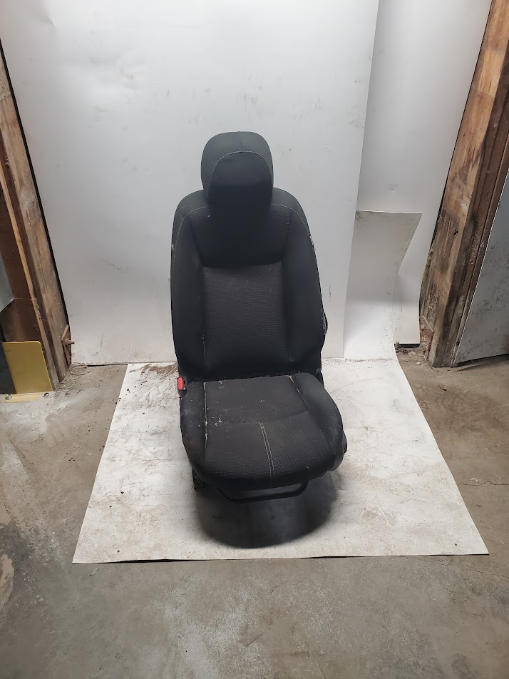 Front Seat for Nissan vehicles