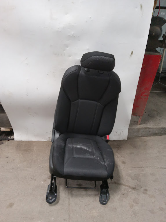 Front Seat for Subaru vehicles