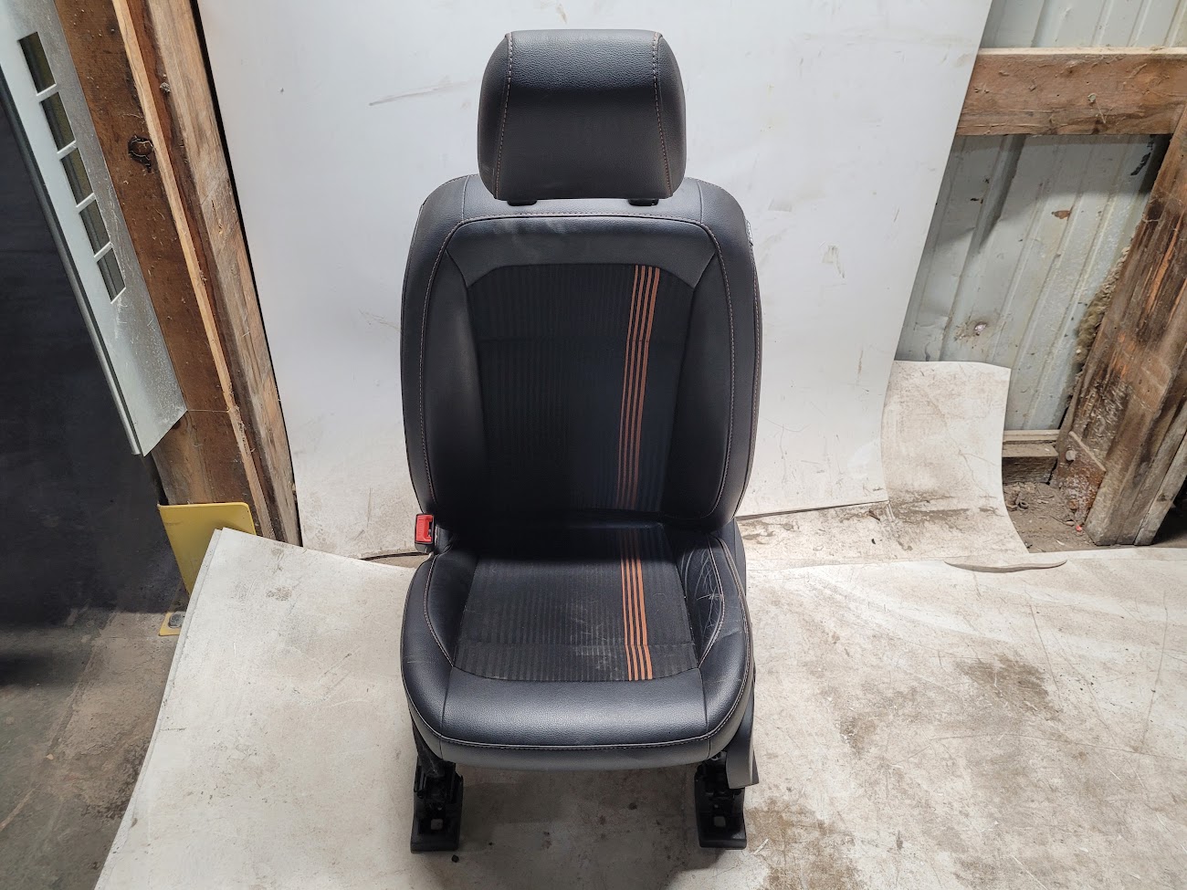 Front Seat for Ford vehicles
