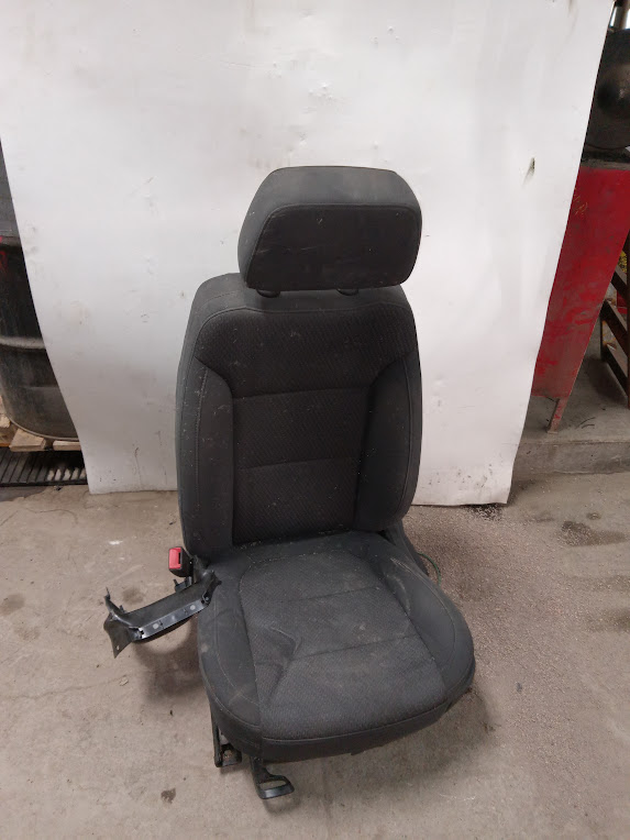 Front Seat for GMC and Chevrolet vehicles