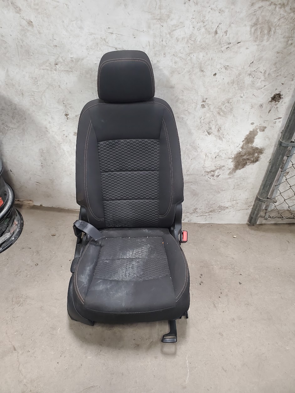 Front Seat for GMC vehicles