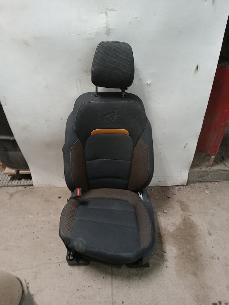 Front Seat for Ford vehicles