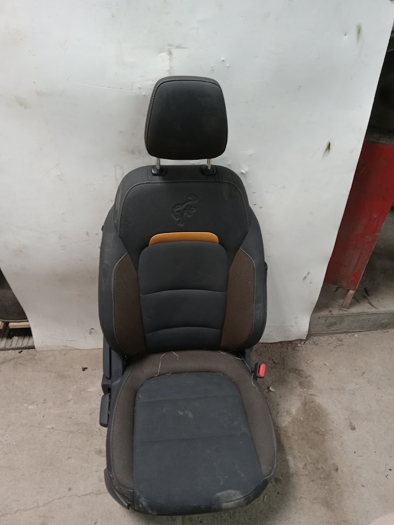 Front Seat for Ford vehicles