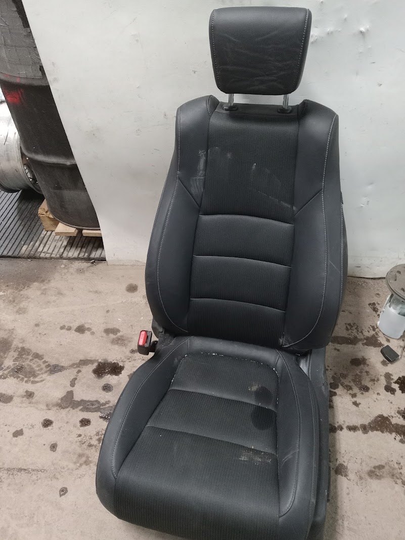 Front Seat for Honda vehicles