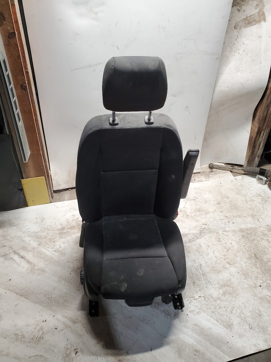 Front Seat for Mercedes-Benz vehicles