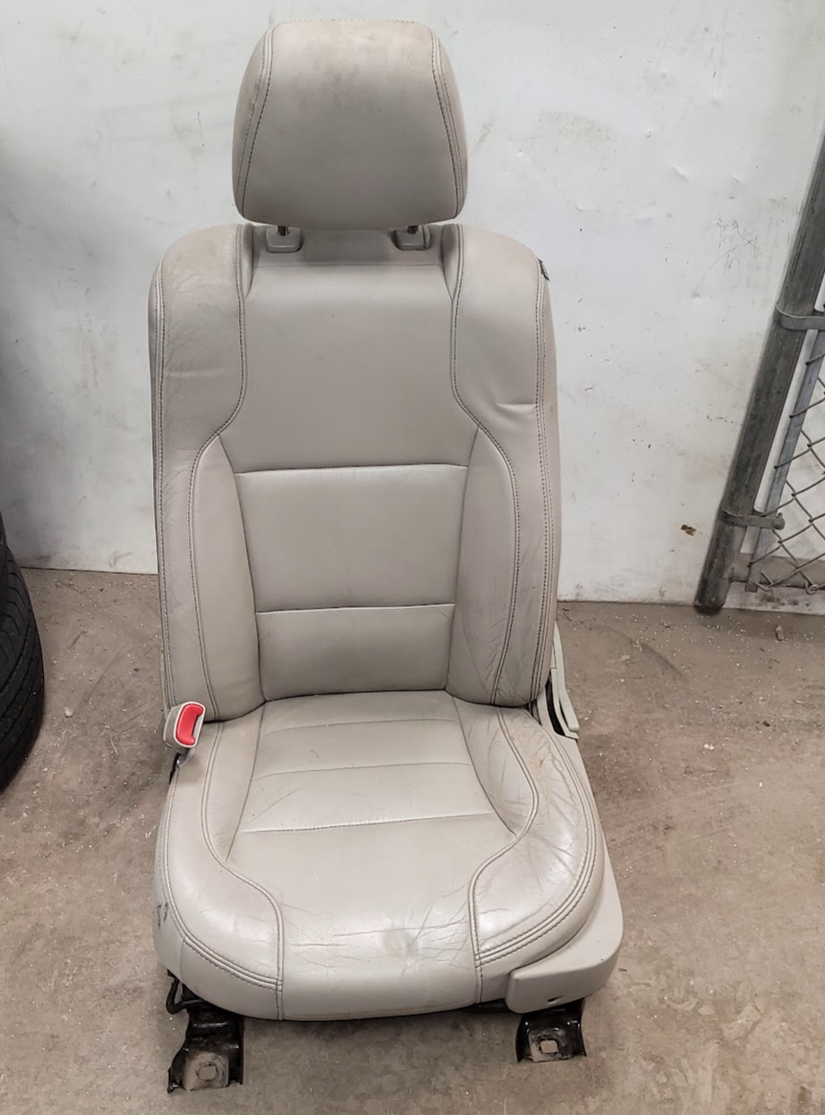 Front Seat for Ford vehicles
