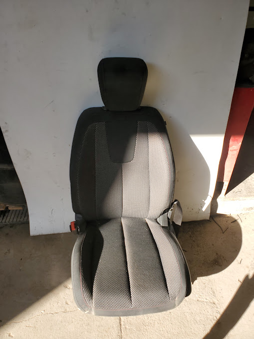 Front Seat for GMC and Chevrolet vehicles