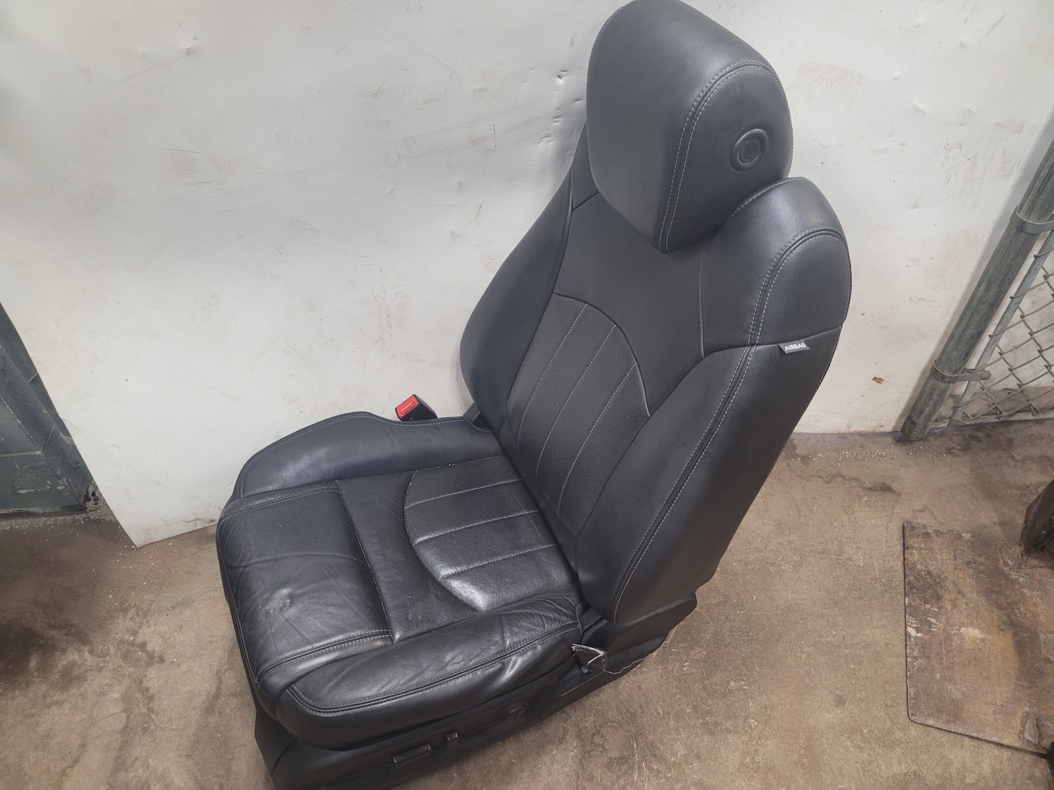 Front Seat for GMC vehicles