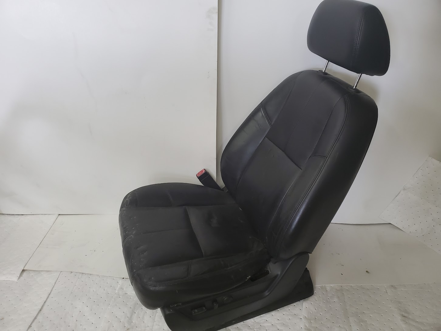 Front Seat for GMC vehicles