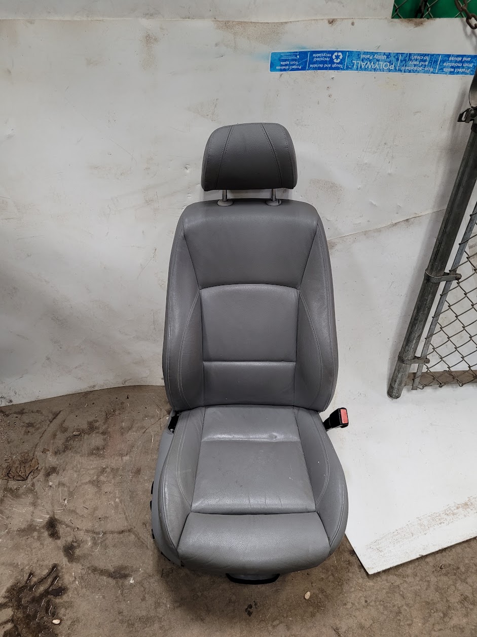 Front Seat for Bmw vehicles