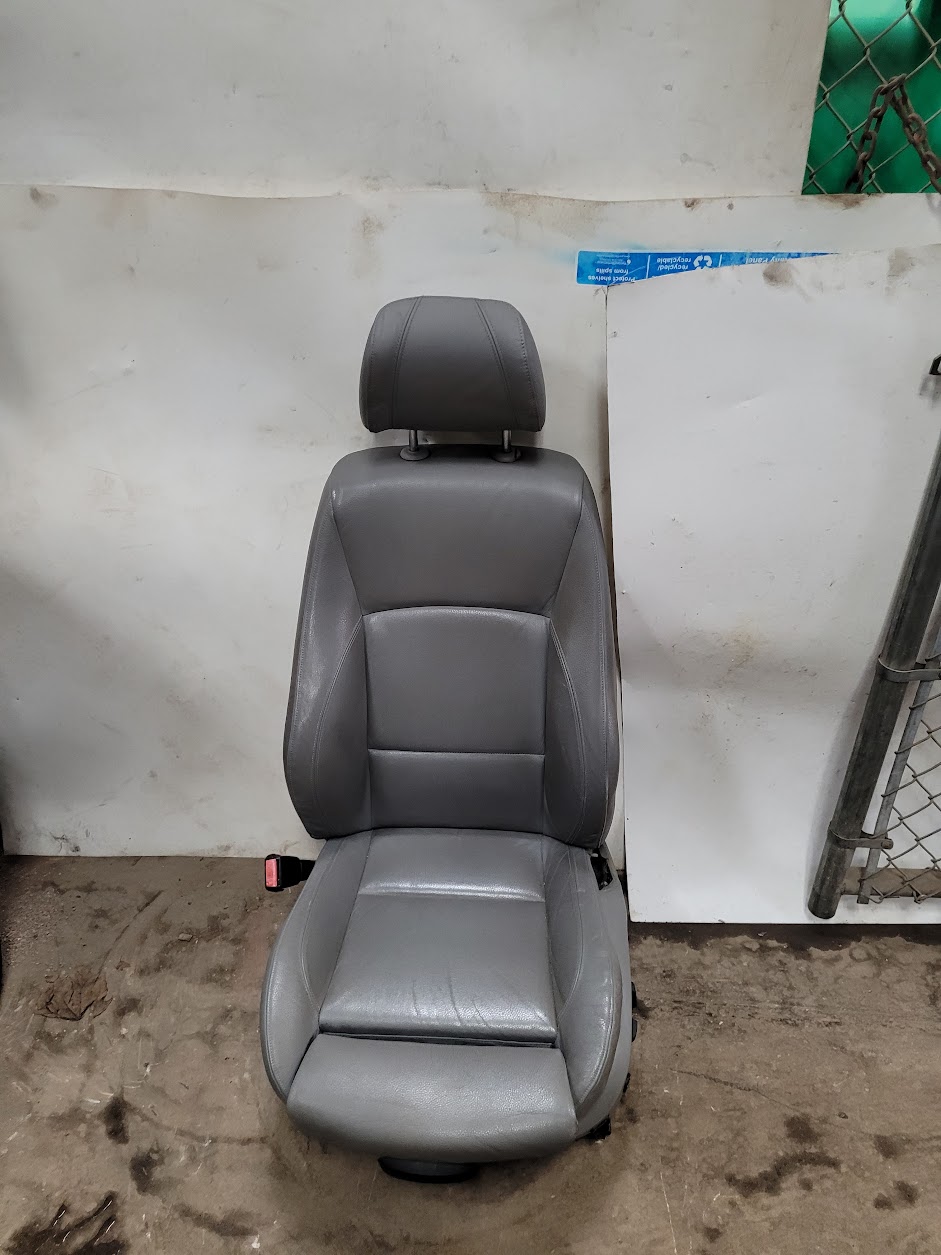 Front Seat for Bmw vehicles