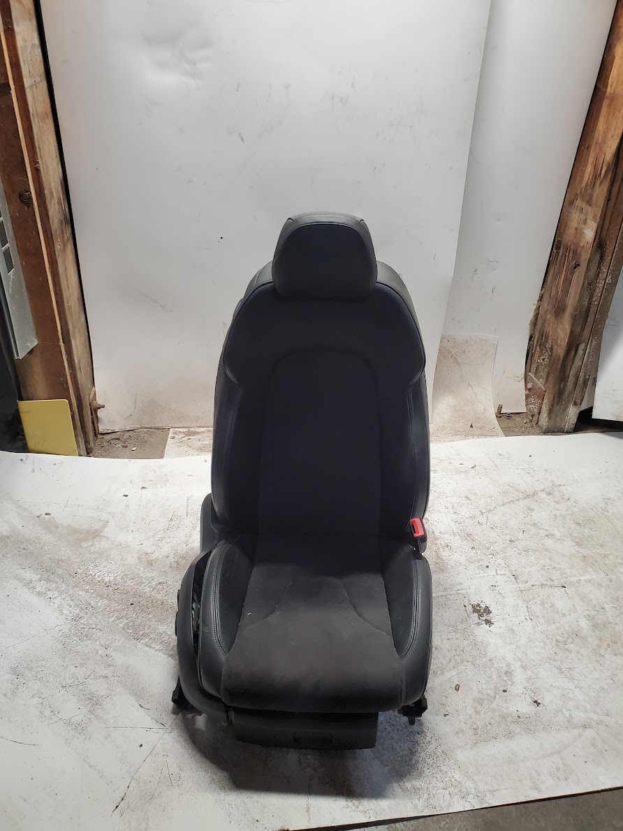 Front Seat for Audi vehicles