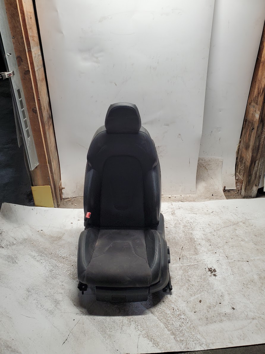 Front Seat for Audi vehicles