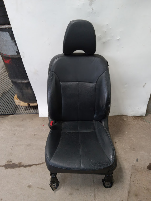 Front Seat for Volkswagen vehicles