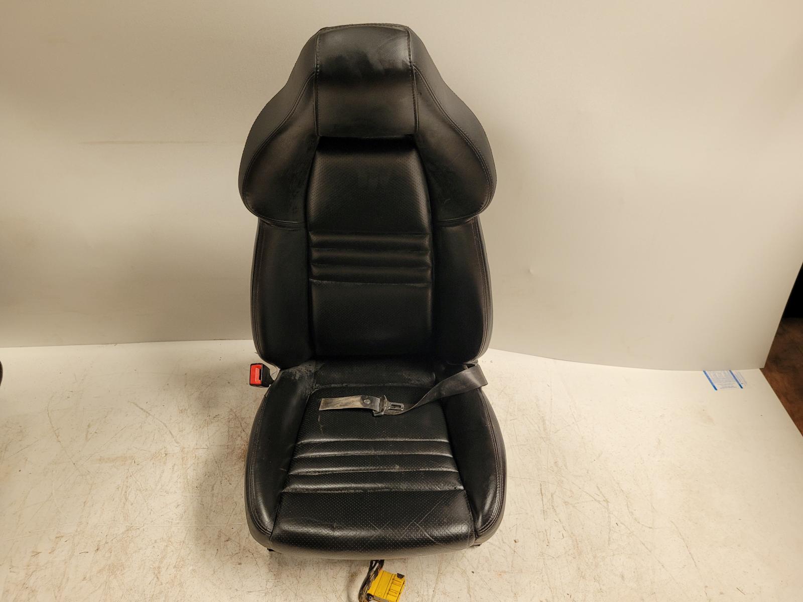 Front Seat for Porsche vehicles