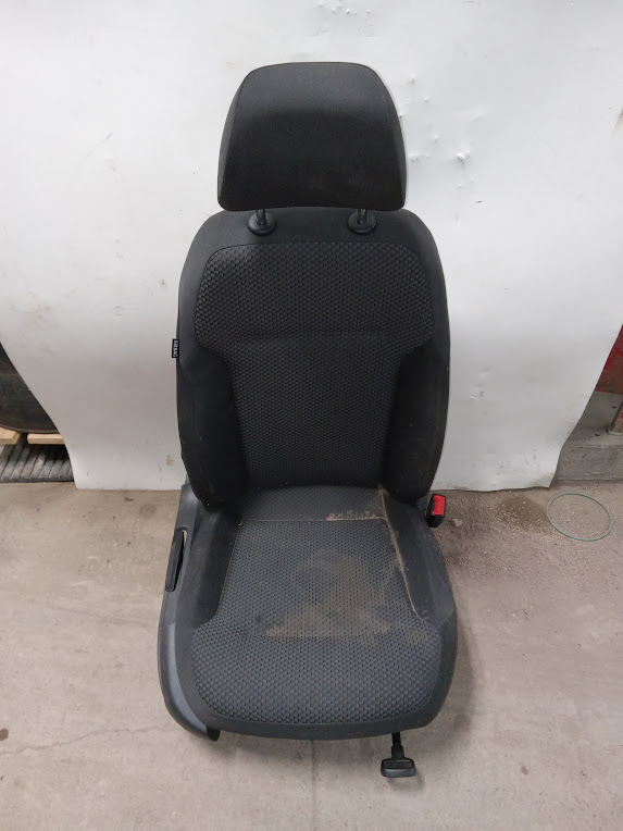 Front Seat for Volkswagen vehicles