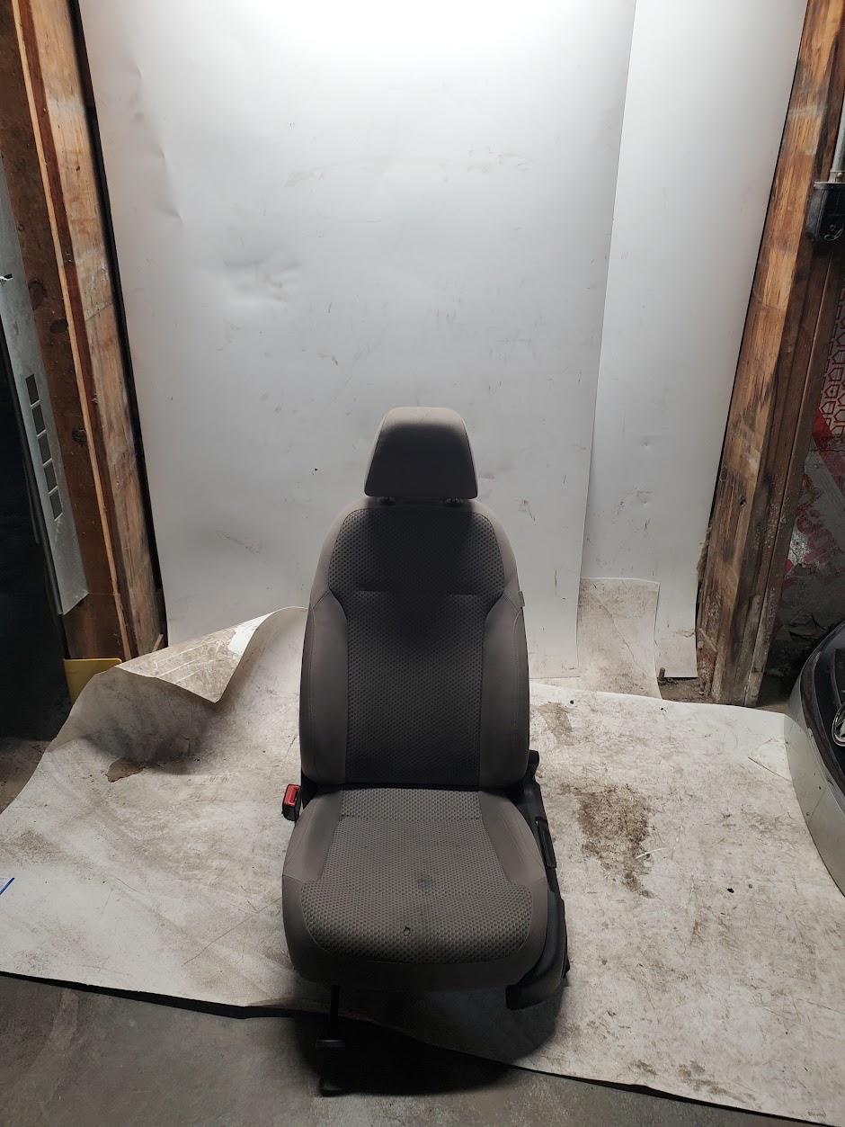 Front Seat for Volkswagen vehicles