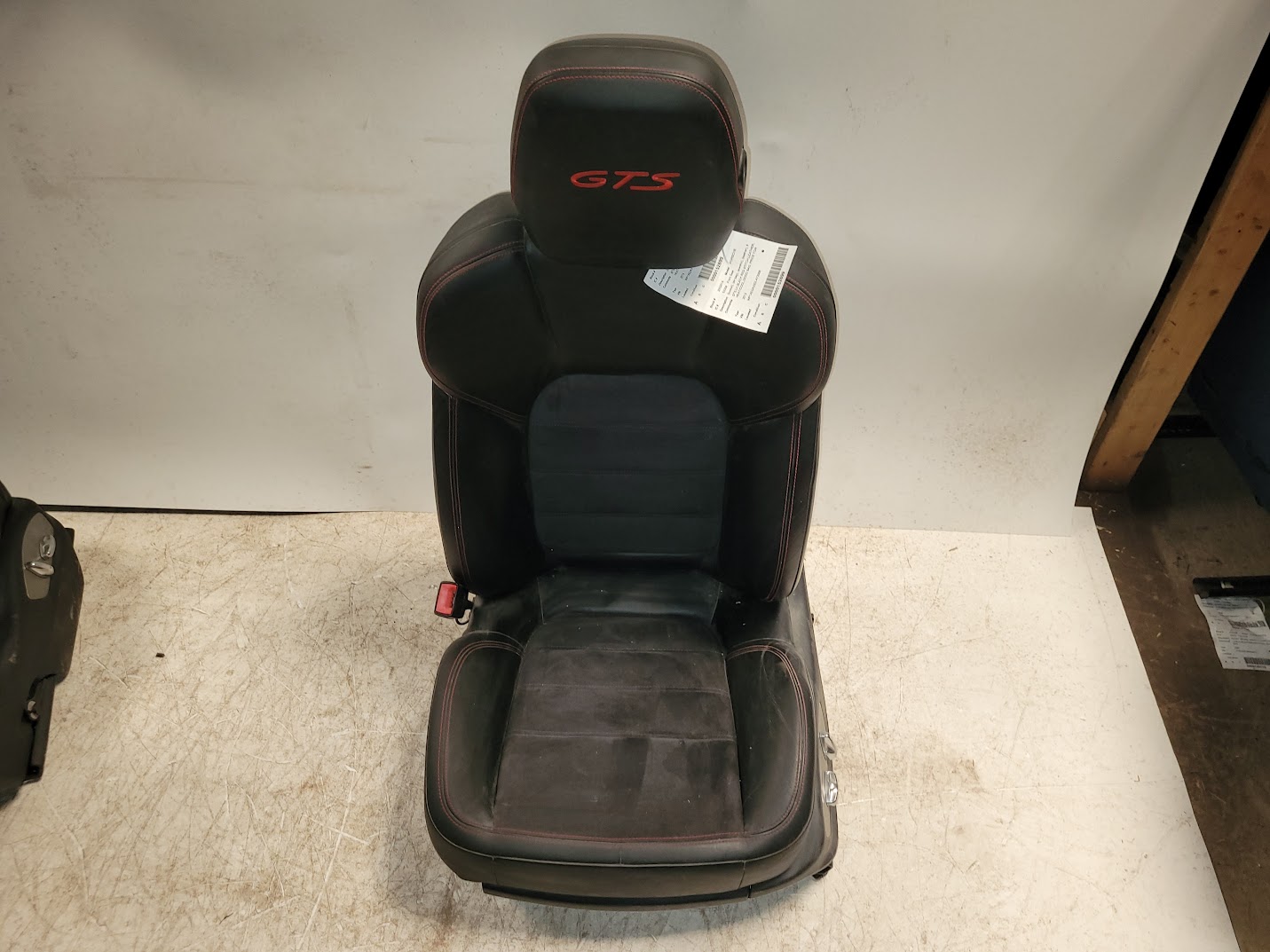 Front Seat for Porsche vehicles