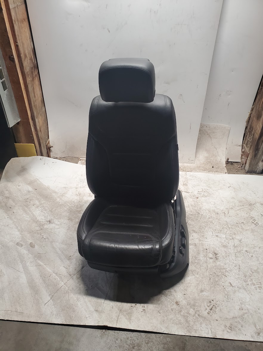 Front Seat for Volkswagen vehicles