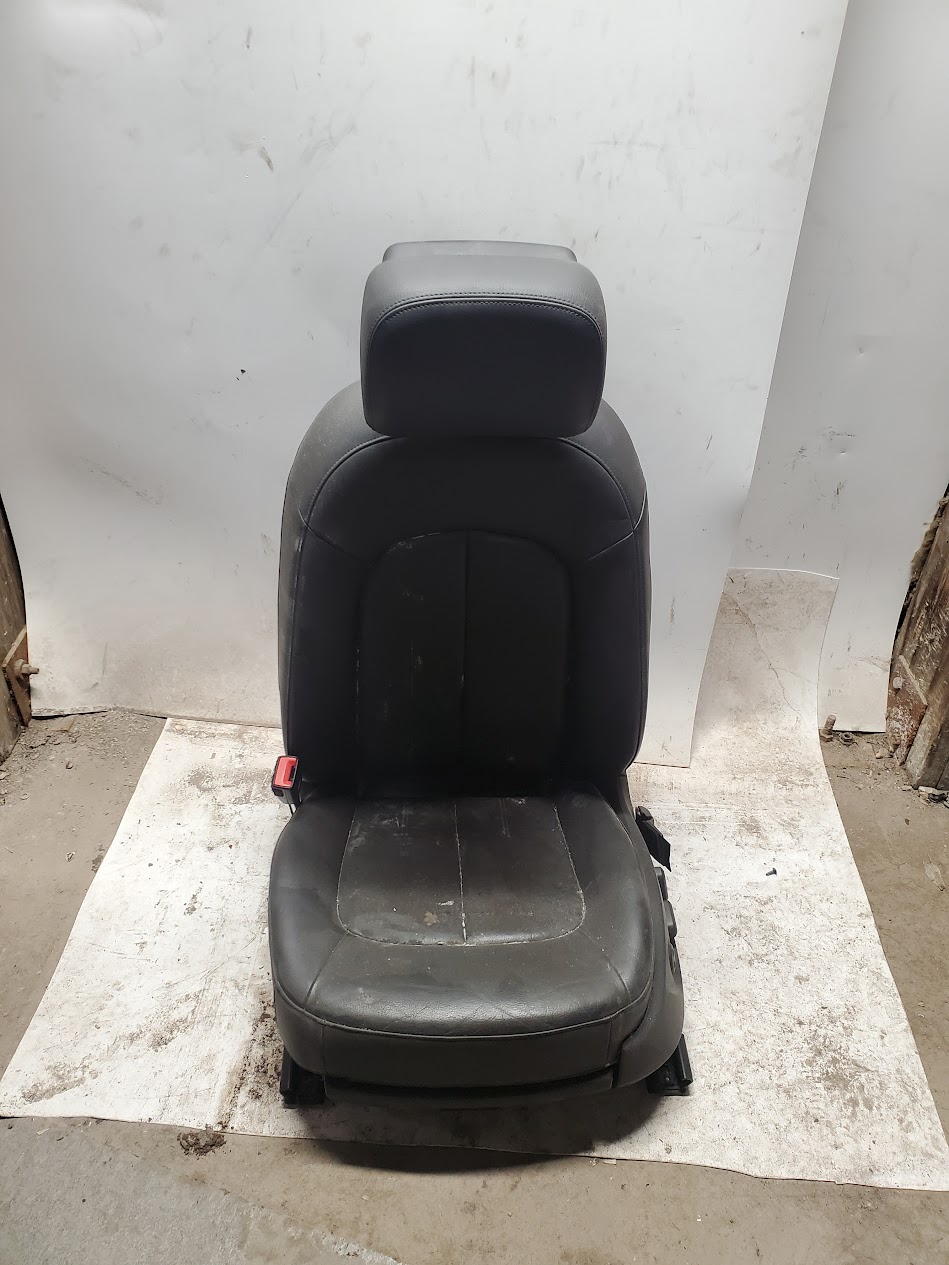 Front Seat for Audi vehicles