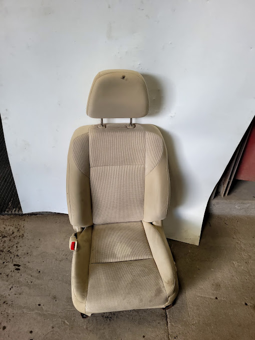 Front Seat for Subaru vehicles