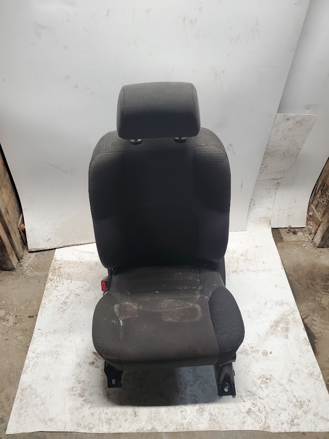 Front Seat for Nissan vehicles