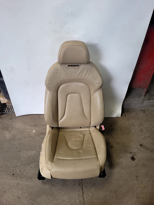 Front Seat for Audi vehicles
