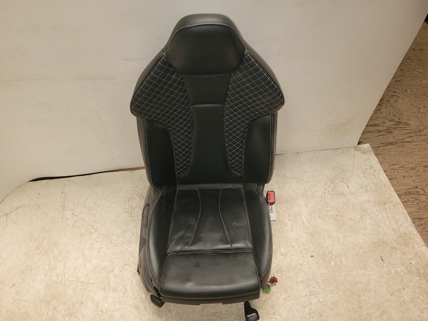 Front Seat for Audi vehicles