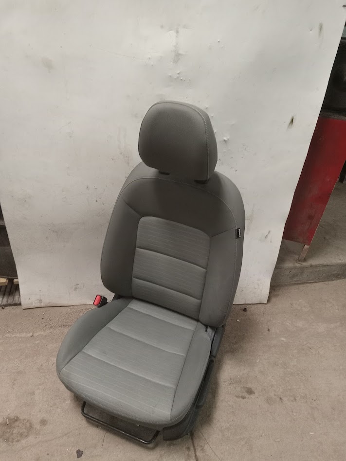 Front Seat for Kia vehicles