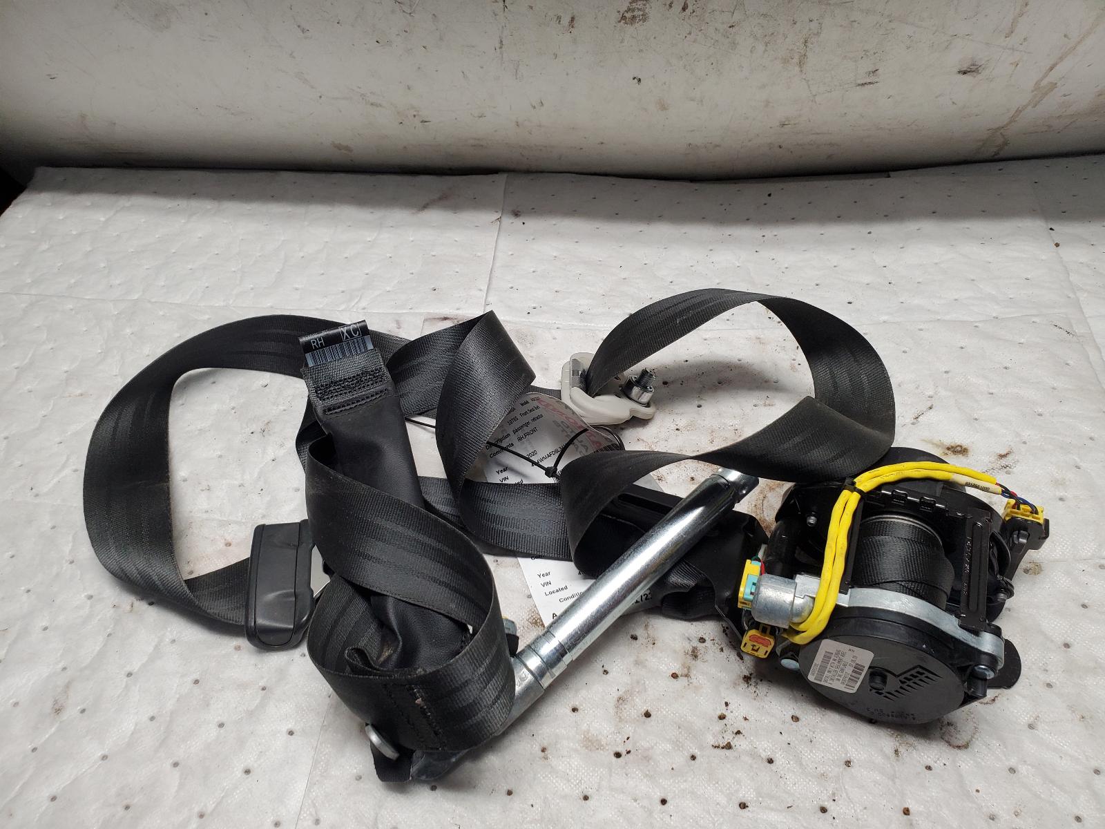 Front Seat Belt for Subaru vehicles