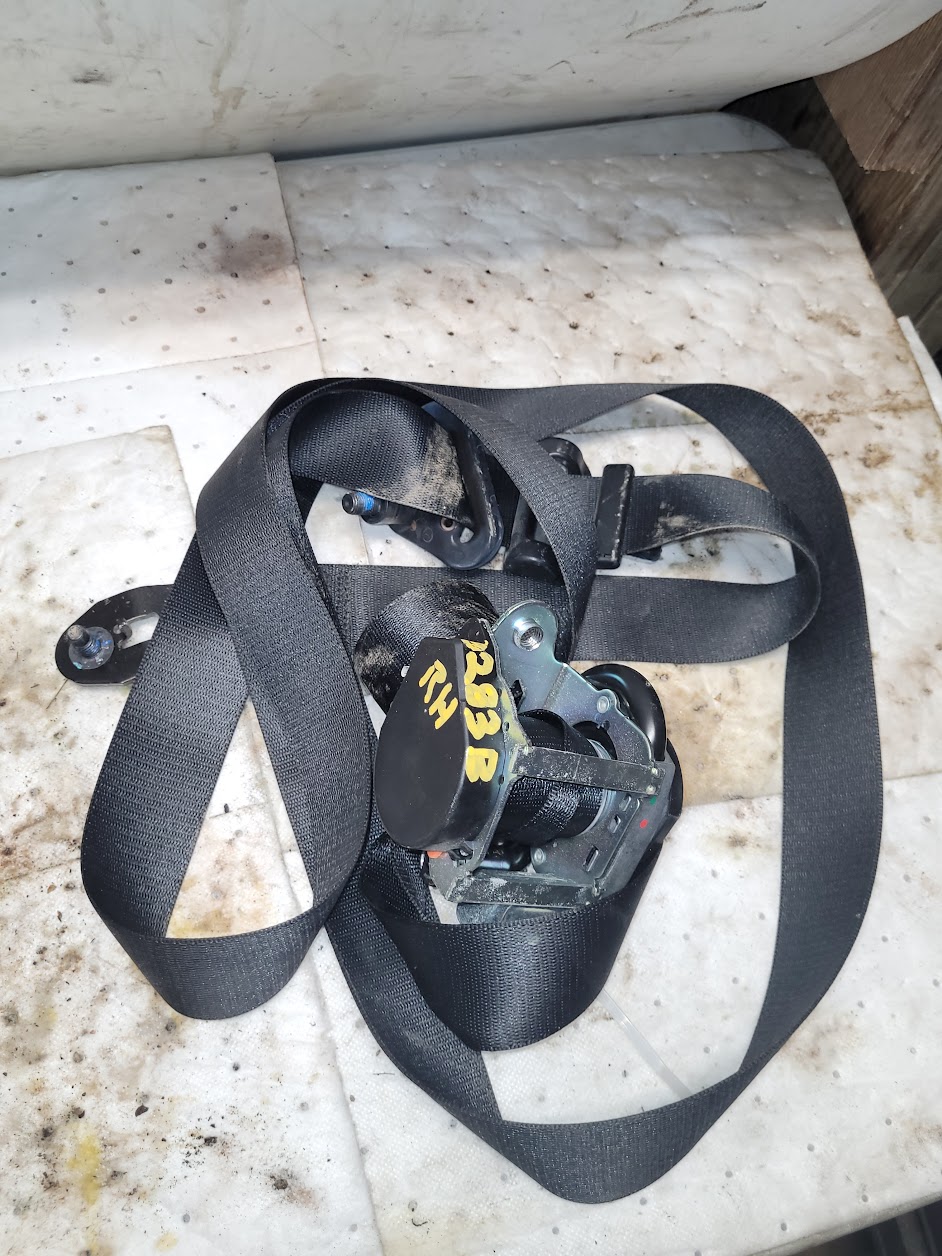 Front Seat Belt for Ford vehicles